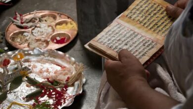 Photo of वाराणसी: पति सहित ससुराल के लोगों ने धर्म परिवर्तन के लिए किया प्रताड़ित