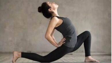 Photo of कमर दर्द से आराम दिलाएंगे ये योगासन