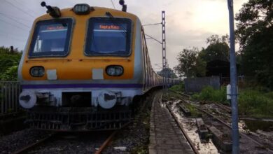 Photo of मुंबई लोकल ट्रेन का एक डिब्‍बा सीएसएमटी पर बेपटरी हुआ, सभी या‍त्री सुरक्षि‍त