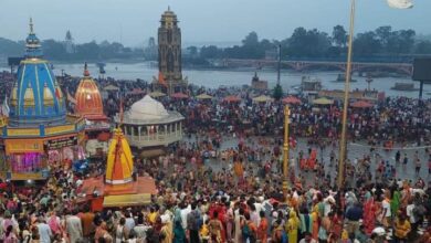 Photo of सोमवती अमावस्या कल: हरिद्वार में आज रात से भारी वाहनों का प्रवेश प्रतिबंधित