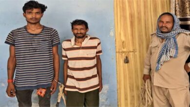 Photo of कैमूर पुलिस के हाथ लगी सफलता, 7.560 ग्राम हेरोइन के साथ दो तस्करों को दबोचा