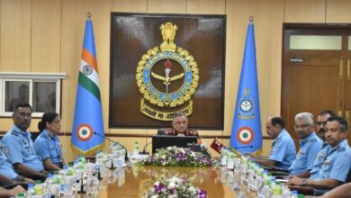 Photo of सीडीएस अनिल चौहान ने बेंगलुरु में आईएएफ मुख्यालय में प्रशिक्षण कमान का किया दौरा