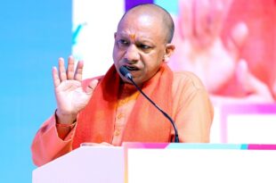राहुल गांधी अलगाववादी समूह के नेता बनने की ओर अग्रसर : योगी आदित्यनाथ