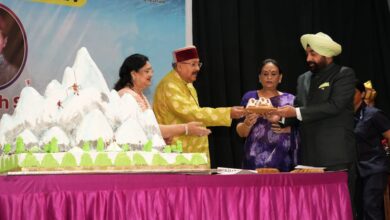 Photo of राज्यपाल ने ‘‘सिकदर बेकरी उत्पादों’’ की श्रृंखला का किया अनावरण।