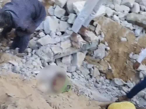 Photo of दर्दनाक हादसा: जालोर में सरकारी स्कूल की दीवार गिरी, 3 की मौत, 4 दबे