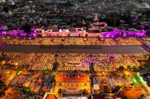 सनातन बोर्ड गठन, मंदिरों के रखरखाव बोर्ड, केंद्र सरकार का कदम, सनातन बोर्ड का उद्देश्य, धार्मिक स्थल प्रबंधन, Sanatan Board Formation, Temple Maintenance Board, Government’s Initiative for Temples, Sanatan Board Purpose, Religious Site Management, मंदिरों का रखरखाव, सनातन बोर्ड चर्चा, धार्मिक स्थलों की प्रबंधन व्यवस्था, केंद्र सरकार का धार्मिक कदम, सनातन बोर्ड की तस्वीर, Temple Maintenance, Sanatan Board Discussion, Government Religious Initiative, Sanatan Board Image, Religious Sites Management System, Government Religious Initiative, Sanatan Board Image,