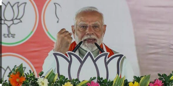 महाराष्ट्र में प्रधानमंत्री मोदी का भाषण, मराठवाड़ा जल संकट, कांग्रेस और अघाड़ी पर PM मोदी का हमला, महाराष्ट्र में जल संकट, भाजपा सरकार की योजनाएं, मराठवाड़ा में सूखे के उपाय, प्रधानमंत्री मोदी की जनसभा महाराष्ट्र, कांग्रेस आरक्षण विवाद, महाविकास अघाड़ी की निष्क्रियता, मराठवाड़ा विकास योजना, मराठवाड़ा में पानी की समस्या, कांग्रेस के खिलाफ मोदी, बीजेपी विकास योजनाएं महाराष्ट्र, महाराष्ट्र में किसान समस्याएं, पीएम मोदी महाराष्ट्र दौरा, Prime Minister Modi Maharashtra speech, Marathwada water crisis, PM Modi attacks Congress and Aghadi, water crisis in Maharashtra, BJP government plans, drought solutions in Marathwada, PM Modi rally Maharashtra, Congress reservation issue, Maha Vikas Aghadi inactive, Marathwada development plan, water scarcity in Marathwada, Modi against Congress, BJP development plans Maharashtra, farmer issues Maharashtra, PM Modi Maharashtra visit,