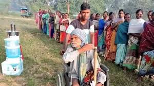 झारखंड विधानसभा चुनाव 2024, Jharkhand Assembly Election 2024, पहले चरण का मतदान, Voting Phase 1 Jharkhand Election, झारखंड में मतदान प्रतिशत, Jharkhand Election Voter Turnout, महिला चुनाव कर्मी झारखंड चुनाव, Women Election Workers Jharkhand, झारखंड चुनाव सुरक्षा व्यवस्था, Jharkhand Election Security Measures, महत्वपूर्ण सीटें झारखंड चुनाव, Key Seats Jharkhand Election, झारखंड के राजनीतिक समीकरण, Political Scenario Jharkhand, झारखंड चुनाव परिणाम 2024, झारखंड में वोटिंग अपडेट्स , Jharkhand Voting Updates, झारखंड चुनाव ताजा खबर , Jharkhand Election Latest News, पहले चरण की वोटिंग ,Phase 1 Voting Jharkhand, महिला चुनाव अधिकारी, Female Election Officials, झारखंड चुनाव का प्रभाव ,Impact of Jharkhand Election, राजनीतिक जागरूकता झारखंड ,Political Awareness in Jharkhand, आम चुनाव संकेत , General Election Signals, राज्य की प्रमुख सीटें , Key Constituencies Jharkhand, विधानसभा चुनाव मतदान , Assembly Election Voting, झारखंड में चुनावी जोश ,Electoral Enthusiasm Jharkhand, लोकसभा चुनाव पर असर , Impact on Lok Sabha Election, 43 विधानसभा सीटें झारखंड , 43 Assembly Seats Jharkhand, 2024 विधानसभा चुनाव झारखंड , 2024 Assembly Polls Jharkhand, झारखंड विधानसभा चुनाव 2024, , Jharkhand Assembly Election 2024 पहले चरण का मतदान, Voting Phase 1 Jharkhand Election, कोल्हान विधानसभा चुनाव, Kolhan Election Jharkhand, युवा मतदाता झारखंड, Jharkhand Youth Voters, NDA vs INDIA गठबंधन झारखंड, NDA vs INDIA Alliance Jharkhand, झारखंड चुनाव सुरक्षा इंतजाम, Jharkhand Election Security, झारखंड विधानसभा सीटें, Jharkhand Assembly Seats, झारखंड मतदान लाइव अपडेट, Jharkhand Voting Live Updates, पूर्व मुख्यमंत्री चंपाई सोरेन, Former CM Champai Soren, जमशेदपुर चुनाव, Jamshedpur Election, झारखंड चुनाव ताज़ा खबरें ,Jharkhand Election Latest News, पहले चरण की वोटिंग झारखंड ,Phase 1 Voting Jharkhand, कोल्हान में चुनावी मुकाबला, Election in Kolhan, युवा मतदाता झारखंड चुनाव 2024 , Youth Voters in Jharkhand Election 2024, झारखंड विधानसभा सीटों का विवरण , Jharkhand Assembly Seats Details, चुनावी सुरक्षा व्यवस्था ,Election Security Arrangements, एनडीए बनाम इंडिया गठबंधन , NDA vs INDIA Alliance, चुनावी उत्साह झारखंड , Electoral Enthusiasm in Jharkhand, प्रमुख विधानसभा सीटें झारखंड , Key Assembly Seats in Jharkhand, Total Voter Count in Kolhan: 18,73,589, Key Districts: East Singhbhum, West Singhbhum, Seraikela Kharsawan, Reserved Seats: 9 seats for Scheduled Tribes, 1 seat for Scheduled Castes, Major Candidates: Champai Soren (BJP), Purnima Das Sahu (BJP), Ramdas Soren (JMM), Sarayu Rai (JDU), Voting Time: 7 AM to 4 PM in Naxal-affected areas, Focus: Youth Voters (52.38% of the total voters are between 18 to 40 years,