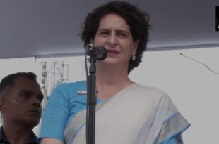 प्रियंका गांधी का हमला, भाजपा के खिलाफ बयान, संसद में चर्चा, लोकतंत्र की रक्षा, संविधान का उल्लंघन, प्रियंका गांधी वाड्रा के बयान, BJP criticism, Congress fight against BJP, प्रियंका गांधी, भाजपा के खिलाफ, लोकतंत्र का उल्लंघन, संविधान का सम्मान, मल्लपुरम, कांग्रेस सांसद, संसद चर्चा, भाजपा नीतियां, प्रियंका गांधी वाड्रा बयान, लोकतंत्र रक्षा, लोकतांत्रिक मूल्य, भाजपा आलोचना, Congress vs BJP, प्रियंका गांधी आलोचना,Priyanka Gandhi, BJP criticism, democracy violation, respect for the constitution, Malappuram, Congress MP, parliamentary discussion, BJP policies, Priyanka Gandhi Vadra statement, democracy defense, democratic values, BJP vs Congress, Priyanka Gandhi attack, Priyanka Gandhi criticism, Priyanka Gandhi remarks, attack on BJP, parliamentary debate, democracy protection, constitution respect, Priyanka Gandhi Vadra speech, BJP accountability, Congress-BJP conflict, Priyanka Gandhi stance,