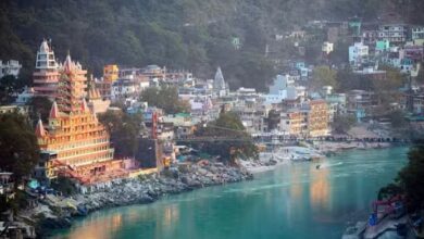 Photo of ऋषिकेश: गंगा किनारे युवक और युवती ने बनाया अश्लील वीडियो, मुकदमा दर्ज