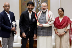 प्रधानमंत्री नरेंद्र मोदी, गुकेश डी., शतरंज चैंपियन, भारत के गौरव, शतरंज, आत्मविश्वास, समर्पण, युवा चैंपियन, विश्व चैंपियन, गुकेश डी. सफलता, Modi tweet, chess champion, Gukesh D., inspiration, young chess player, India pride, world chess champion, determination, dedication, confidence, future champion, Gukesh D. success.प्रधानमंत्री मोदी और गुकेश डी., शतरंज में भारत की सफलता, आत्मविश्वास और समर्पण की मिसाल, Gukesh D. का ट्वीट, युवा शतरंज चैंपियन की सफलता, Modi Gukesh conversation, chess champion India, world chess future, Gukesh inspiration, chess tournament winner, Gukesh D. confidence, young chess champion, chess hero, India pride in chess, shatranj chhatrang, Gukesh world champion, chess game India.#प्रधानमंत्रीमोदी #गुकेशडी #शतरंज #भारतकेगौरव #युवाचैंपियन #आत्मविश्वास #समर्पण #शतरंजचैंपियन #विश्वचैंपियन #गुकेशकीसफलता #ModiTweet #ChessChampion #IndiaPride #YoungChampion #Inspiration #Determination #GukeshSuccess #ChessGameIndia #GukeshD #WorldChessChampion #ChessTournament #IndiaInChess