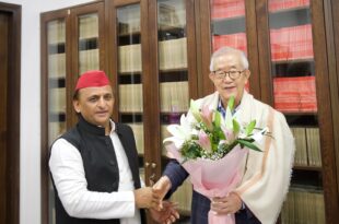 अखिलेश यादव और मयंग चुल हाम की मुलाकात, उत्तर प्रदेश विकास कार्यों की सराहना, समाजवादी सरकार के निर्माण कार्य, दक्षिण कोरिया यात्रा निमंत्रण, भारतीय और दक्षिण कोरिया संबंध,Akhilesh Yadav and Mayang Chul Ham Meeting, Uttar Pradesh Development Works Appreciation, Samajwadi Government Construction Works, South Korea Visit Invitation, India South Korea Relations,
