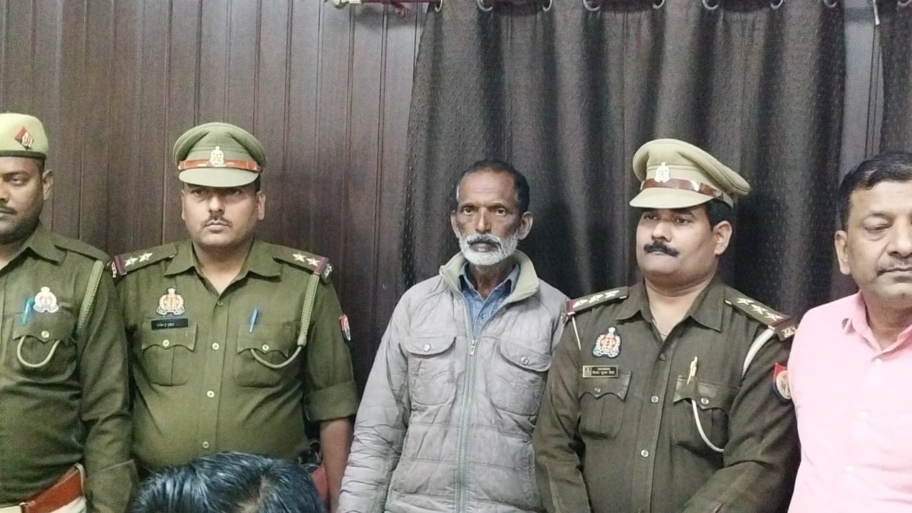 Photo of फतेहपुर: हत्या का खुलासा, प्रेमी ने उतारा था मौत के घाट