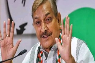 Hindu Attacks in Bangladesh, Modi Government Accusations, Hindu Temple Vandalism, Pramod Tiwari Statement,प्रमोद तिवारी, मोदी सरकार, बांग्लादेश, हिंदू सुरक्षा, तख्तापलट, केंद्र सरकार, मंदिरों की तोड़फोड़, Pramod Tiwari, Modi Government, Bangladesh, Hindu Safety, Coup, Central Government, Temple Vandalism, बांग्लादेश में हिंदू हमलें, मोदी सरकार पर आरोप, हिंदू मंदिर तोड़ना, प्रमोद तिवारी बयान,