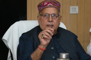 कृषि मंत्री समीक्षा बैठक, Agriculture Minister review meeting, उत्तर प्रदेश कृषि योजनाएं, Uttar Pradesh agriculture schemes, बीज वितरण योजना, Seed distribution scheme, मक्का विकास योजना, Maize development scheme, किसानों के लिए योजनाएं, Schemes for farmers, मिलेट्स पुनरोद्धार कार्यक्रम, Millets revival program, कृषि योजनाओं की धीमी प्रगति, Slow progress in agricultural schemes, किसानों की भलाई के लिए योजनाएं, Schemes for farmers' welfare, कृषि मंत्री का निर्देश, Agriculture Minister's directive, बजट उपयोग और मॉनीटरिंग, Budget utilization and monitoring, मिलेट्स और मक्का विकास, Millets and maize development,