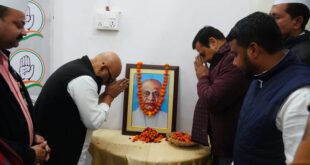 Sardar Patel tribute meeting, Congress death anniversary event, Ajay Rai tribute, UP Congress tribute, Remembering Sardar Patel's contribution, सरदार पटेल श्रद्धांजलि सभा, कांग्रेस पुण्यतिथि आयोजन, अजय राय श्रद्धांजलि, यूपी कांग्रेस श्रद्धांजलि, सरदार पटेल के योगदान को याद करना, Sardar Vallabhbhai Patel death anniversary, UP Congress tribute, Ajay Rai tribute, Congress tribute meeting, Sardar Patel contribution, सरदार वल्लभ भाई पटेल पुण्यतिथि, उत्तर प्रदेश कांग्रेस श्रद्धांजलि, अजय राय श्रद्धांजलि, कांग्रेस श्रद्धांजलि सभा, सरदार पटेल योगदान,