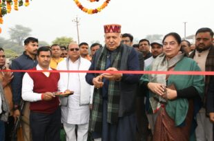 बटेश्वर कृषि मेला, अटल बिहारी वाजपेयी जन्म शताब्दी, कृषि मंत्री उत्तर प्रदेश, कृषि योजनाओं का लाभ, फार्म मशीनरी बैंक, कृषि प्रदर्शनी आगरा, किसानों को अनुदान, Bateshwar agriculture fair, Atal Bihari Vajpayee birth centenary, UP agriculture minister, agricultural schemes, farm machinery bank subsidy, agricultural exhibition Agra, farmers benefit, कृषि मंत्री बटेश्वर मेला, अटल जी का पैतृक गांव, ट्रैक्टर अनुदान की तस्वीर, कृषि प्रदर्शनी में किसान, सम्मानित छात्र-छात्राएं, Agriculture minister at Bateshwar fair, Atal Ji ancestral village, tractor subsidy distribution image, farmers at agricultural exhibition, awarded students, #अटल_जन्म_शताब्दी #कृषि_मेला #बटेश्वर #कृषि_योजनाएं #FarmersEmpowerment #AgricultureFair #UPAgricultureMinister