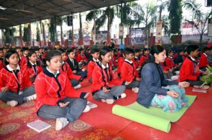 वर्ल्ड मेडिटेशन डे सनबीम स्कूल, ध्यान कार्यशाला विद्यालय, सनबीम स्कूल ध्यान सत्र, ध्यान और आत्मविकास, डॉ. अमिता रानी उद्घाटन भाषण, ध्यान के लाभ, बलिया स्कूल में ध्यान कार्यक्रम, विद्यार्थियों के लिए ध्यान टिप्स,World Meditation Day Sunbeam School, meditation workshop school, Sunbeam School meditation session, meditation and self-development, Dr. Amita Rani inaugural speech, benefits of meditation, Ballia school meditation program, meditation tips for students,