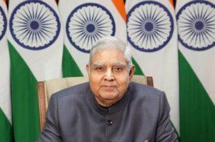राज्यसभा हंगामा, विपक्षी दलों का आरोप, अविश्वास प्रस्ताव, जगदीप धनखड़, जयराम रमेश बयान, संसद कार्यवाही स्थगित, मोदी-अडानी विवाद, कांग्रेस प्रदर्शन, संसदीय लोकतंत्र, इंडिया गठबंधन प्रदर्शन, सांसदों का विरोध, राज्यसभा में विपक्ष का आंदोलन, विपक्षी नेताओं का बयान, संसद में अविश्वास प्रस्ताव,