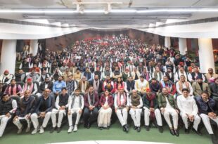 अखिलेश यादव, भाजपा नकारात्मक राजनीति, जातीय जनगणना, यूपी विधानसभा चुनाव 2027, सपा की सरकार, अखिलेश यादव भाजपा आलोचना, भाजपा भ्रष्टाचार, इंडिया गठबंधन, समाजवादी पार्टी, यूपी विकास, Uttar Pradesh elections 2027, Akhilesh Yadav BJP criticism, caste census in UP, SP government in UP, India alliance, BJP corruption, SP party politics, Samajwadi Party manifesto, UP development, BJP policies, UP youth opportunities, अखिलेश यादव भाजपा आलोचना, जातीय जनगणना की जरूरत, यूपी में सपा की सरकार, भाजपा नकारात्मक राजनीति, सपा का विकास कार्य, इंडिया गठबंधन की मजबूती, समाजवादी पार्टी का विजन, Akhilesh Yadav speech, caste census importance, UP Samajwadi Party, BJP policies in UP, Samajwadi Party development, Uttar Pradesh politics 2027