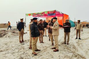 मकर संक्रांति, एसपी नीरज कुमार जादौन, राजघाट निरीक्षण, सुरक्षा व्यवस्था, श्रद्धालु, खिचड़ी पर्व, गंगा स्नान, हरदोई, मकर संक्रांति सुरक्षा इंतजाम, मकर संक्रांति उत्सव, Makar Sankranti, SP Neeraj Kumar Jadon, Rajghat Inspection, Security Arrangements, Devotees, Khichdi Festival, Ganga Snan, Hardoi, Makar Sankranti Security, Makar Sankranti Celebration, मकर संक्रांति, राजघाट, एसपी निरीक्षण, हरदोई, सुरक्षा व्यवस्था, श्रद्धालु, गंगा स्नान, खिचड़ी पर्व, मकर संक्रांति उत्सव, पुलिस सुरक्षा, Makar Sankranti, Rajghat, SP Inspection, Hardoi, Security Arrangements, Devotees, Ganga Snan, Khichdi Festival, Makar Sankranti Celebration, Police Security,