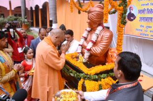 स्वामी विवेकानंद जयंती, सीएम योगी, गोरखपुर कार्यक्रम, सरस्वती शिशु मंदिर, स्वामी विवेकानंद प्रतिमा अनावरण, सनातन संस्कृति, राष्ट्रधर्म, युवा दिवस 2025, Swami Vivekananda Jayanti, CM Yogi, Gorakhpur event, Saraswati Shishu Mandir, Swami Vivekananda statue unveiling, Sanatan culture, Rashtradharma, National Youth Day 2025, स्वामी विवेकानंद गोरखपुर, योगी आदित्यनाथ प्रतिमा अनावरण, युवा दिवस 2025 गोरखपुर, सरस्वती शिशु मंदिर कार्यक्रम, Swami Vivekananda Gorakhpur, Yogi Adityanath statue unveiling, Youth Day 2025 Gorakhpur, Saraswati Shishu Mandir event,