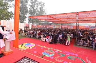 ग्राम चौपाल, केशव प्रसाद मौर्य, उत्तर प्रदेश ग्राम चौपाल, प्रधानमंत्री आवास योजना, ग्राम पंचायतों में चौपाल, समस्याओं का निस्तारण, गांव की समस्याएं, यूपी ग्राम चौपाल, ग्रामीण विकास, चौपाल आयोजन, Gram Chaupal, Keshav Prasad Maurya, Uttar Pradesh Gram Chaupal, Pradhan Mantri Awas Yojana, Gram Panchayats Chaupal, Problem Resolution, Village Problems, UP Gram Chaupal, Rural Development, Chaupal Event, ग्राम चौपाल, समस्याओं का समाधान, केशव प्रसाद मौर्य, प्रधानमंत्री आवास योजना, उत्तर प्रदेश ग्राम पंचायत, ग्रामीण विकास, ग्राम पंचायत चौपाल, सरकारी योजनाएं, ग्रामवासी, Gram Chaupal, Problem Resolution, Keshav Prasad Maurya, Pradhan Mantri Awas Yojana, Uttar Pradesh Gram Panchayat, Rural Development, Gram Panchayat Chaupal, Government Schemes, Villagers,
