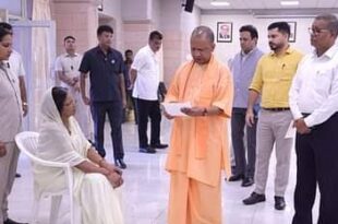 मुख्यमंत्री योगी आदित्यनाथ, जनता दर्शन, गोरखपुर, त्वरित समाधान, आर्थिक सहायता, गोरखनाथ मंदिर, राजस्व मामले, पुलिस मामले, गोशाला निरीक्षण, न्याय, समाधान, CM Yogi Adityanath, Janata Darshan, Gorakhpur, Quick Solution, Financial Assistance, Gorakhnath Temple, Revenue Issues, Police Cases, Cow Shelter Inspection, Justice, Resolution,मुख्यमंत्री, गोरखपुर, जनता दर्शन, गोरखनाथ मंदिर, आर्थिक सहायता, गोशाला निरीक्षण, त्वरित समाधान, न्याय, गोवंश, सीएम योगी, CM Yogi, Gorakhpur, Janata Darshan, Financial Assistance, Cow Shelter, Quick Resolution, Justice, Gorakhnath Temple,