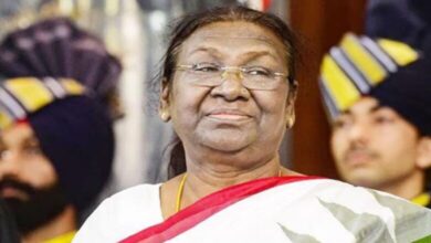 Photo of प्रयागराज में राष्ट्रपति द्रौपदी मुर्मू का ऐतिहासिक दौरा, त्रिवेणी संगम में लगाएंगी डुबकी…