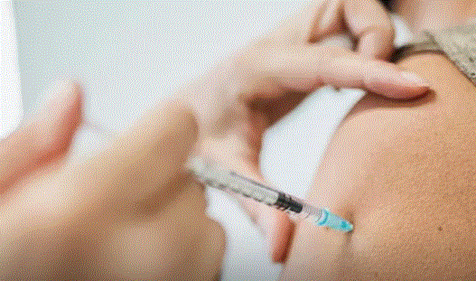 Photo of क्या है HPV Vaccine लेने की सही उम्र और क्यों है यह जरूरी?