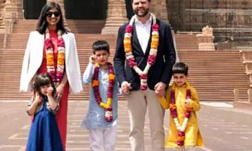 Photo of परिवार के साथ जयपुर पहुंचे जेडी वेंस, अंबर किले में हुआ भव्य स्वागत