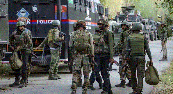 Photo of अरुणाचल प्रदेश में सुरक्षा बलों ने तीन उग्रवादियों को किया ढेर