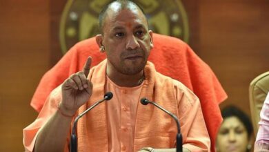 Photo of यूपी: 11 डीएम समेत 33 आईएएस बदले, शिशिर की जगह विशाल सिंह नए सूचना निदेशक