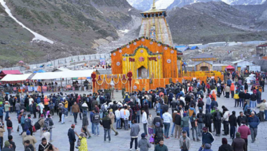 Photo of तनाव से चारधाम यात्रा होने लगी प्रभावित, उड़ानें रद्द..कारोबारियों को सताने लगी चिंता