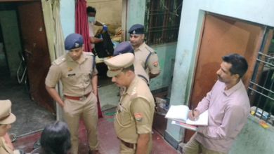 Photo of हाईकोर्ट कर्मी उषा सिंह की बेरहमी से हत्या, भाई बोला- भांजी ने प्रेमी के साथ मिल मार डाला