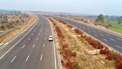 Photo of गोरखपुर लिंक एक्सप्रेसवे पहले ही साल टोल से कमाएगा 60 करोड़