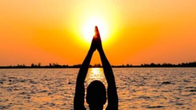 Photo of इस नियम से करें भगवान सूर्य की आरती, धन-धान्य में होगी वृद्धि