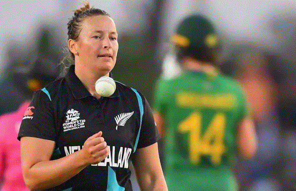 Photo of  पांच बार टी20 वर्ल्ड कप खेलने वाली न्यूजीलैंड की ऑलराउंडर ने क्रिकेट को कहा अलविदा