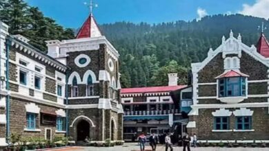 Photo of उत्तराखंड: त्रिस्तरीय पंचायत चुनाव पर हाईकोर्ट ने लगाई रोक