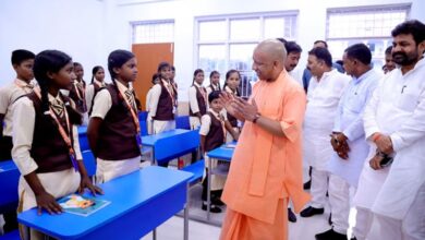 Photo of यूपी: अध्यापकों के लिए भी 30 जून तक बंद हो जाएंगे प्रदेश के स्कूल?
