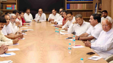 Photo of उत्तराखंड: दून में हरक सिंह और हरीश रावत के बीच छिड़ी फिर जुबानी जंग