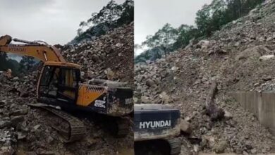 Photo of यमुनोत्री हाईवे के पास भू-धंसाव, आवाजाही हुई बंद, सुबह से सैकड़ों श्रद्धालुओं के वाहन फंसे