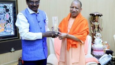 Photo of सीएम योगी से मिले इसरो अध्यक्ष, राज्य के लिए अलग उपग्रह की संभावनाओं पर चर्चा