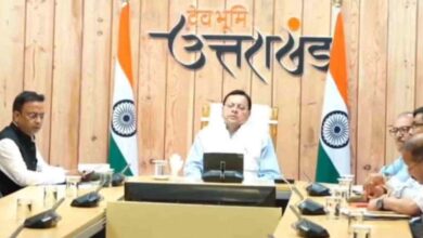 Photo of उत्तराखंड: ऑटोमोबाइल कंपनियों के विरोध से लटकी हाइब्रिड कारों पर टैक्स छूट