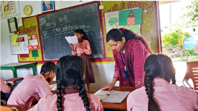 Photo of यूपी: तबादलों, ऑनलाइन हाजिरी के खिलाफ शिक्षक करेंगे विरोध प्रदर्शन