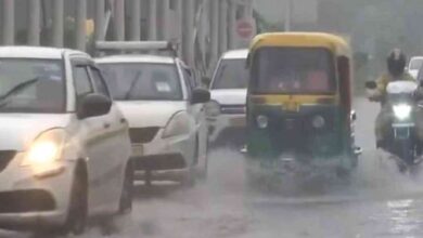 Photo of दिल्ली में आफत वाली बारिश: जलभराव के बाद लगा जाम, आतिशी ने रेखा सरकार को घेरा