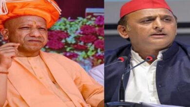 Photo of सियासी जमीन पर ‘हरा’ बनाम ‘भगवा’: अखिलेश की मस्जिद में बैठक, सीएम योगी की पुष्पवर्षा… 