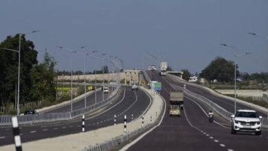Photo of अयोध्या जाने वाले सावधान, आज से नौ अगस्त तक भारी वाहनों का प्रवेश हुआ बंद