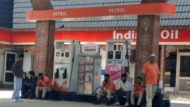 Photo of हिमाचल प्रदेश:   कुल्लू में बाढ़, भूस्खलन से पेट्रोल-डीजल का संकट