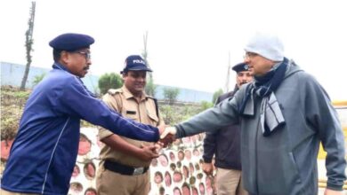 Photo of मॉर्निंग वॉक पर निकले सीएम, सत्र के लिए तैनात सुरक्षाकर्मियों से मिले